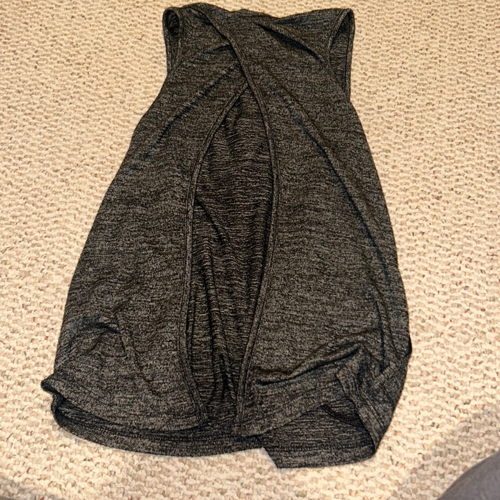 dark gray forever 21 sleeveless hoodie - Picture 3 of 3